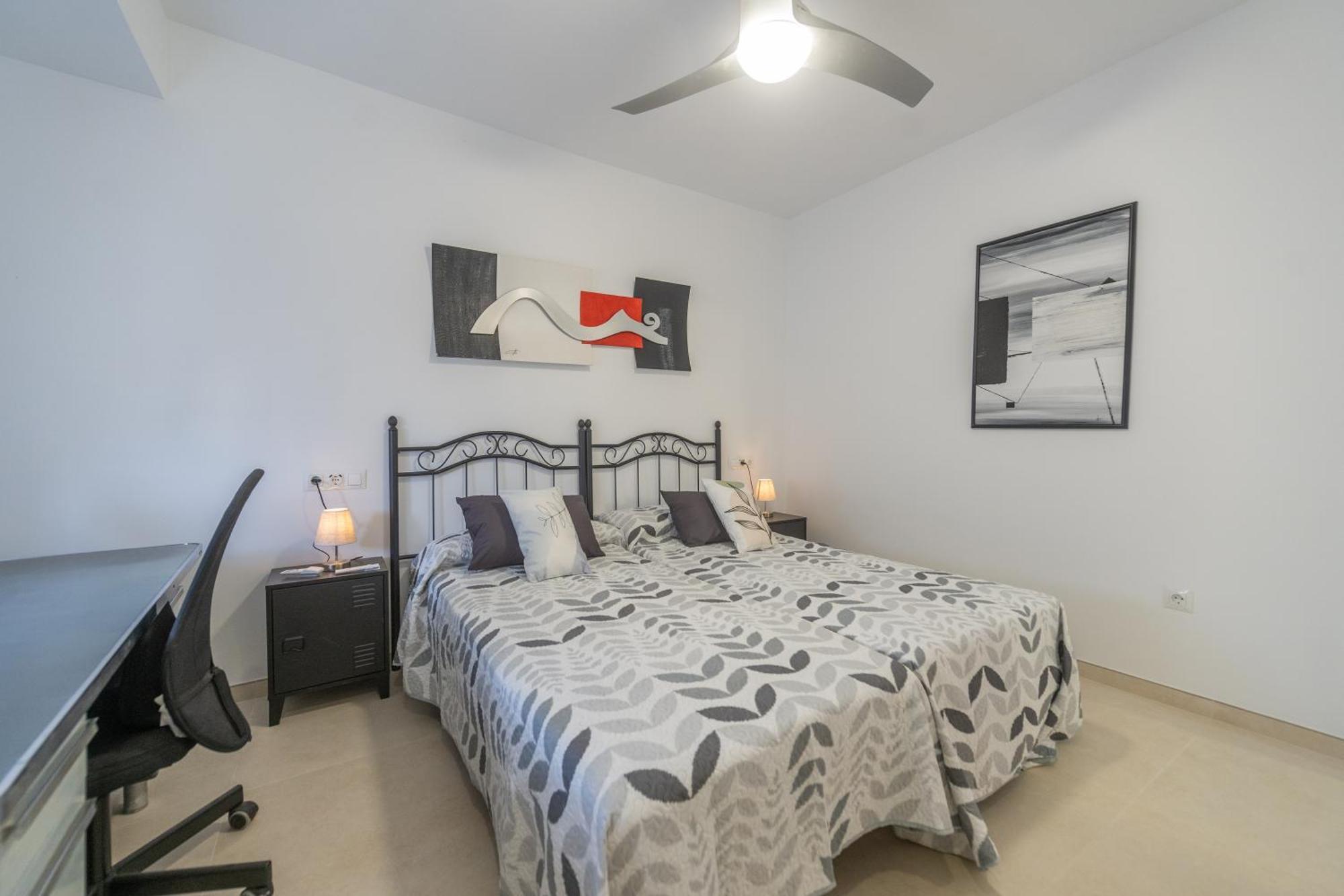 Piano House Apartment *